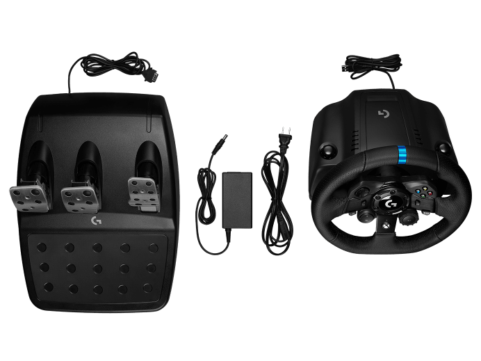 https://resource.logitechg.com/w_692%2Cc_lpad%2Car_4%3A3%2Cq_auto%2Cf_auto%2Cdpr_1.0/d_transparent.gif/content/dam/gaming/en/products/g923-and-trueforce/g923-gallery/g923-xbox-gallery-7.png?v=1