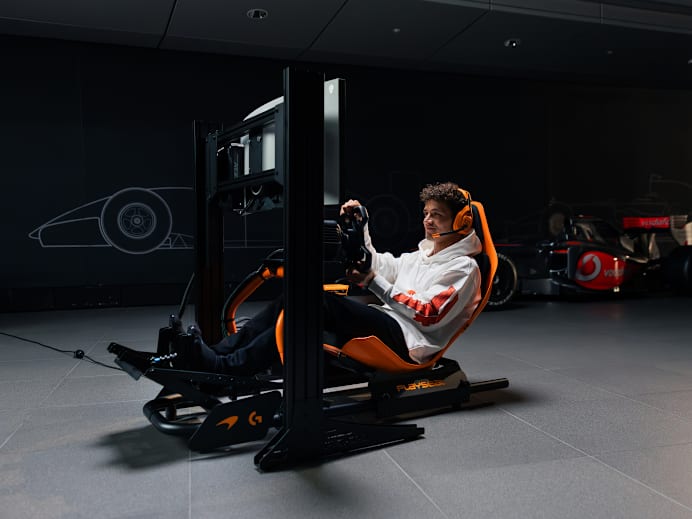 Playseat® Formula Instinct McLaren Racing Edition Afficher 9