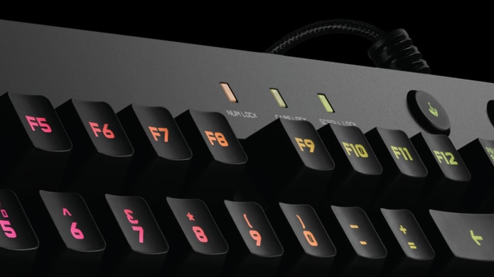 CUSTOMIZE WITH LOGITECH GAMING SOFTWARE