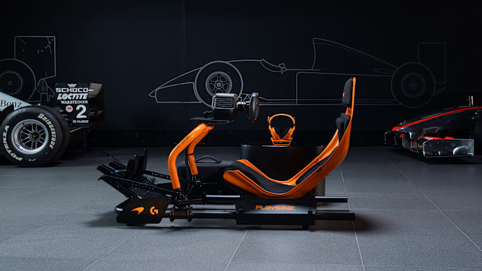 VYLADĚNO VE STYLU McLARENU