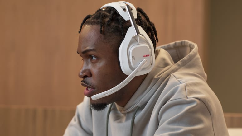 Logicool ASTRO A50 X ホワイト Logitech G Astro A50 X Wireless Gaming Headset + Base Station